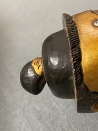 Une figure de Bouddha en bois laqu&eacute; et dor&eacute;, Chine, 18/19&egrave;me