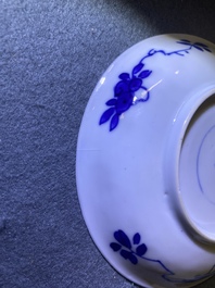 Six Chinese blue and white (covered) cups and saucers, Kangxi