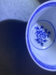 Six Chinese blue and white (covered) cups and saucers, Kangxi