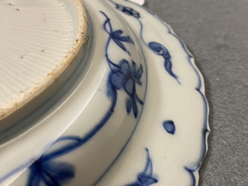 A Chinese blue and white kraak porcelain plate with deer, Wanli