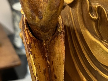 Une figure de Bouddha en bois laqu&eacute; et dor&eacute;, Chine, 18/19&egrave;me