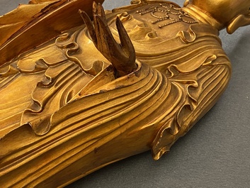 Une figure de Bouddha en bois laqu&eacute; et dor&eacute;, Chine, 18/19&egrave;me