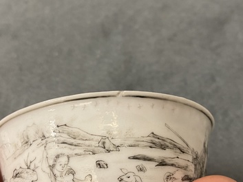 Une tasse et soucoupe en porcelaine de Chine grisaille &agrave; d&eacute;cor d'Europ&eacute;ens, Yongzheng