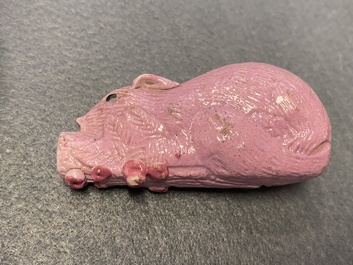 Sept pi&egrave;ces en porcelaine de Chine rose et rouge foie de mulet, Kangxi et apr&egrave;s