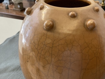 A Chinese monochrome brown-glazed jar, 19th C.