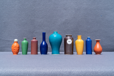 Eighteen Chinese monochrome miniature vases and snuff bottles, 18/20th C.