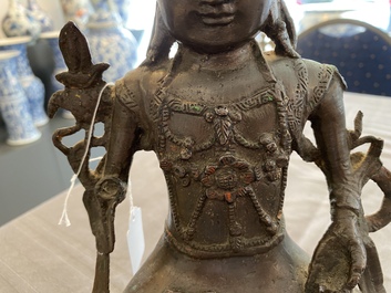 Une figure de Bouddha en bronze, Chine, 18&egrave;me