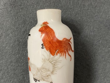 Five Chinese blue and white, iron- and copper-red snuff bottles, 19th C.