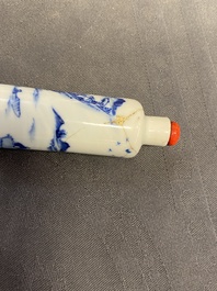 Nine Chinese blue and white snuff bottles, 19/20th C.