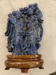Six groupes en lapis lazuli sculpt&eacute;, Chine, 20&egrave;me