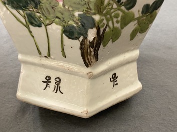 Drie Chinese qianjiang cai vazen, 19/20e eeuw