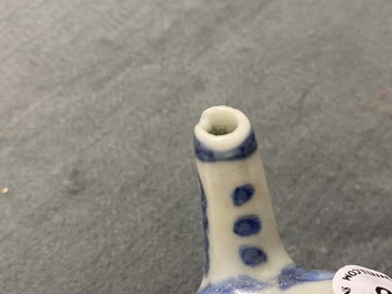 Een Chinese blauw-witte theepot met figuren, Hatcher cargo scheepswrak, Transitie periode