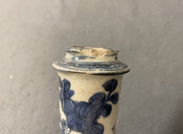 A Chinese blue and white kraak porcelain frog-shaped kendi, Wanli