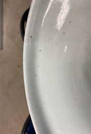 Vier Chinese blauw-witte celadon vazen, 19e eeuw