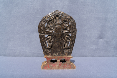 Une figure du Bouddha en bronze dor&eacute;, Sino-Tibet, 17/18&egrave;me