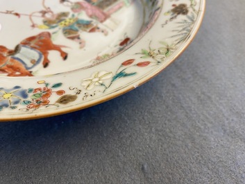 Vier Chinese verte-Imari en famille rose borden en een schotel, Yongzheng/Qianlong