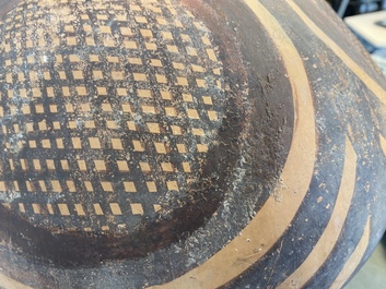 Un vase en poterie, Chine, p&eacute;riode Banshan, culture Majiayao, 2600 &agrave; 2300 av. J.-C.