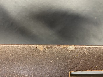 Une selle 'kura' et sa paire d'&eacute;triers 'abumi' en laque dor&eacute;e, Japon, Muromachi, 16&egrave;me