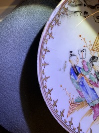 Six tasses et soucoupes en porcelaine de Chine famille rose &agrave; d&eacute;cor mandarin, Qianlong