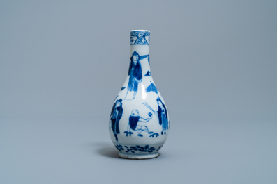 A Chinese blue and white bottle vase, 19th C.