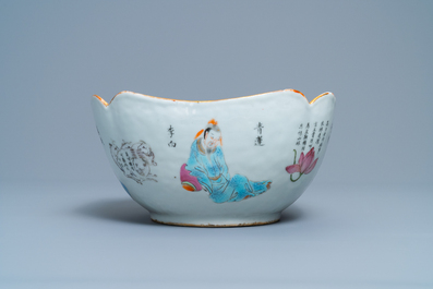 A Chinese famille rose 'Wu Shuang Pu' bowl, 19th C.