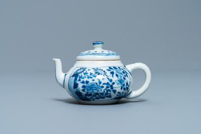 A Chinese blue and white miniature teapot and cover, Yu mark, Kangxi