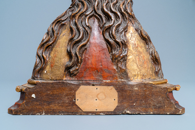 A polychrome wooden bust of the Virgin Mary, Germany, 15/16th C.