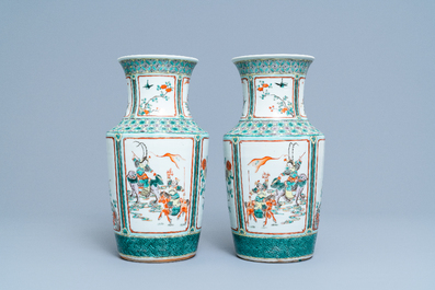 A pair of Chinese famille verte vases, 19th C.