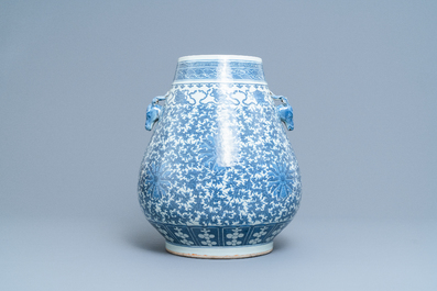 A Chinese blue and white 'hu' vase with lotus scrolls, 19th C.