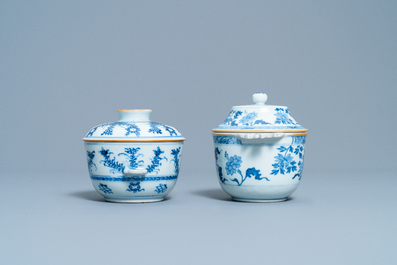Two Chinese blue and white porringer bowls and covers, Kangxi