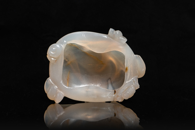 A Chinese agate peach-form brush washer, Qing