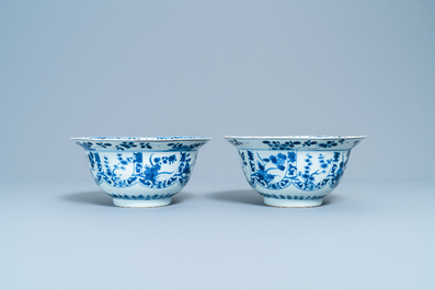 A pair of Chinese blue and white bowls, Kangxi