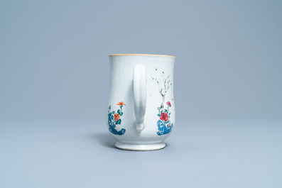 A Chinese famille rose mug with a semi-undressed lady, Qianlong