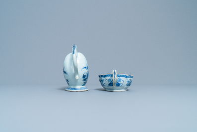 Two Chinese blue and white sauce boats on stands, Qianlong