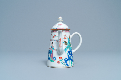 Une chocolati&egrave;re en porcelaine de Chine famille rose &agrave; d&eacute;cor de 'La romance de la chambre de l'ouest', Yongzheng