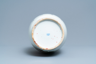 A Chinese qianjiang cai vase with figures in a landscape, Jiangxi Ciye Gongsi mark, Republic