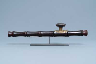 A Chinese tie li mu, paktong metal and Yixing stoneware opium pipe, 19th C.