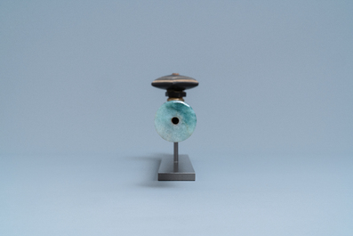 Une pipe &agrave; opium en bambou, jad&eacute;&iuml;te, m&eacute;tal paktong et gr&egrave;s de Yixing, Chine, 19&egrave;me