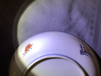 Une paire d'assiettes en porcelaine de Chine famille verte, Kangxi