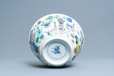 A large Chinese famille verte 'antiquities' bowl, Kangxi