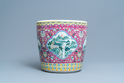 A Chinese famille rose jardini&egrave;re with landscape medallions, 19th C.
