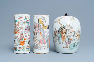 Six various Chinese famille rose and qianjiang cai vases, 19/20th C.