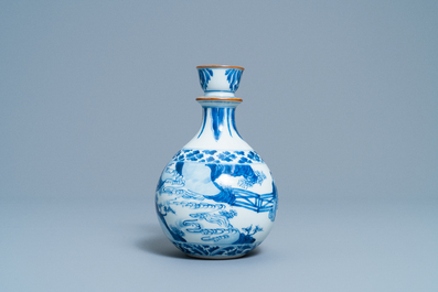 Een Chinese blauw-witte hookah-basis met verhalend decor, Kangxi