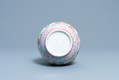 A Chinese famille rose double gourd 'antiquities' vase, 19th C.