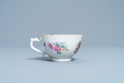 Une tasse et soucoupe en porcelaine de Chine famille rose pour le march&eacute; hollandais aux armes de Van Scholten et Wesele, Qianlong