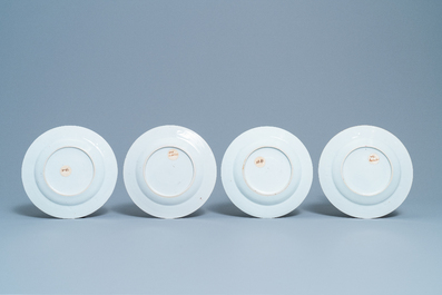 Huit assiettes en porcelaine de Chine famille rose, Qianlong
