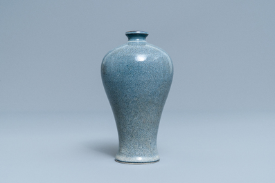 A Chinese robin's egg-glazed 'meiping' vase, Daoguang mark, 20th C.