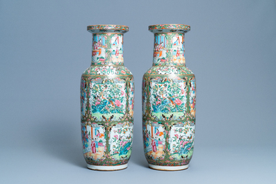 A pair of Chinese Canton famille rose rouleau vases, 19th C.