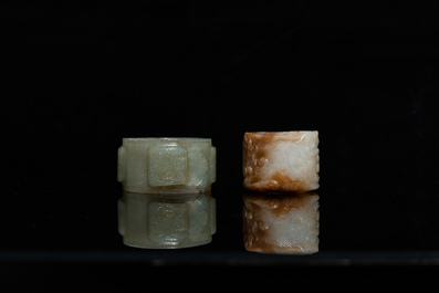 Two Chinese jade archer's rings, 18/19th C.
