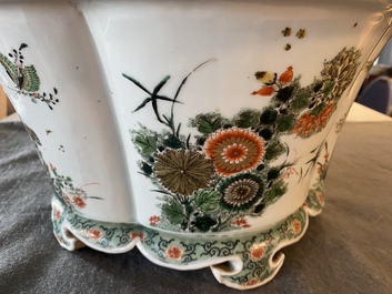 Een keizerlijke Chinese famille verte jardini&egrave;re, Kangxi merk en periode